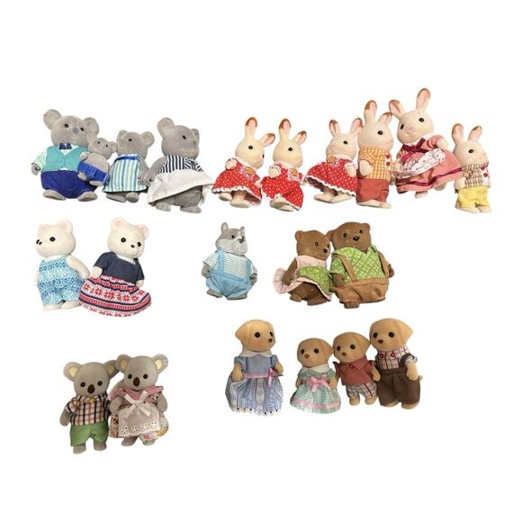 Lot Of Vintage Calico Critters Lab Dog Koala Bear 21 In Total Excellent Conditio - Picture 1 of 6